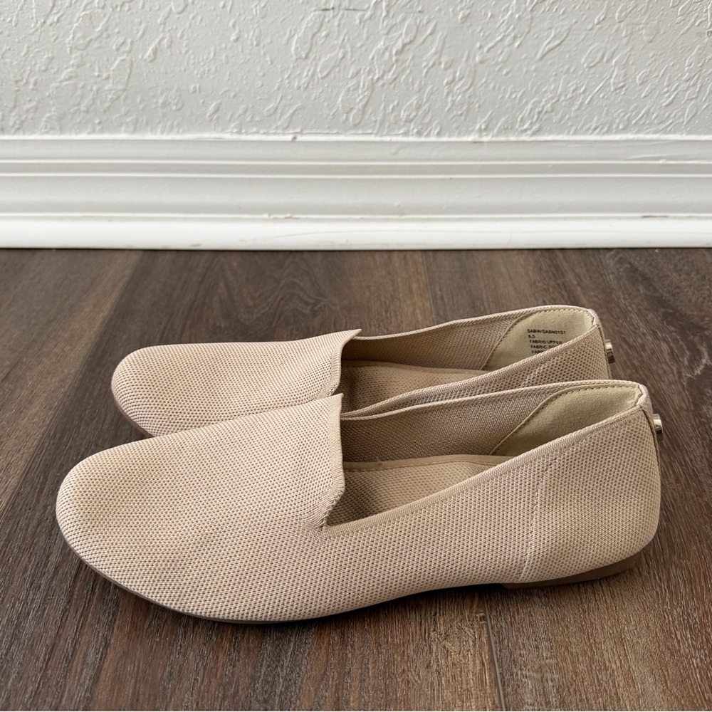 Women's Beige flats - Picture 2 of 5